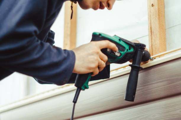 Best Siding Painting and Refinishing  in Guntown, MS